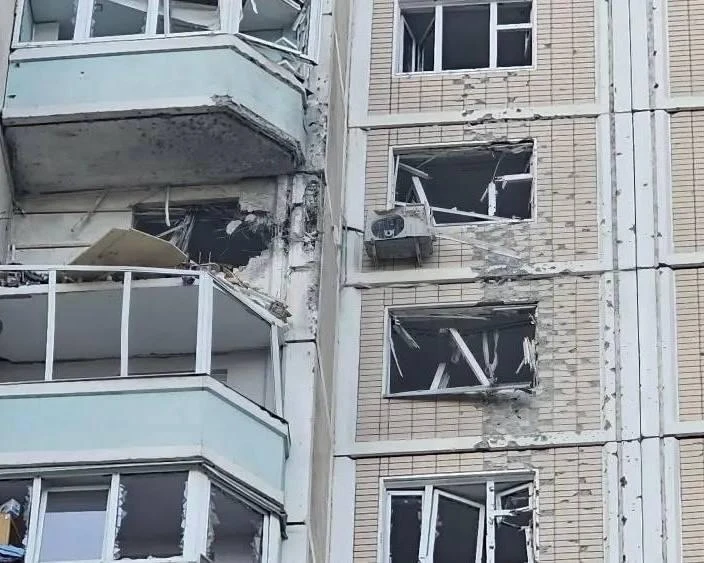 Этой ночью Россия подверглась самому масштабному налёту дронов с начала года: по официальным данным,