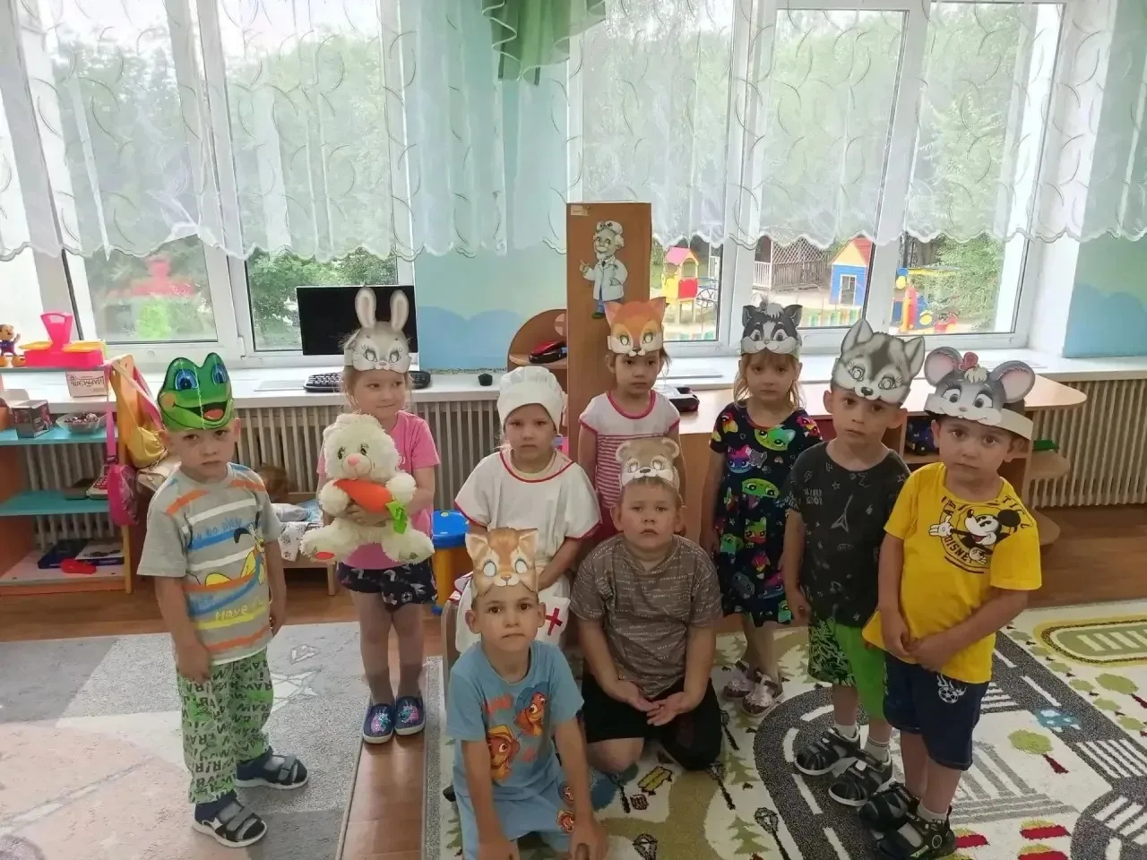 🚑👩🏼‍⚕️День медицинского работника в Детском саду👨‍⚕️🩺

Медработников мы поздравляем,
В мире нет