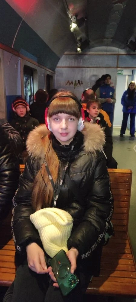 23 и 24 февраля учащиеся  5к, 7а, 7в, 8б и 8к классов посетили передвижной музей «Поезд Победы». Это