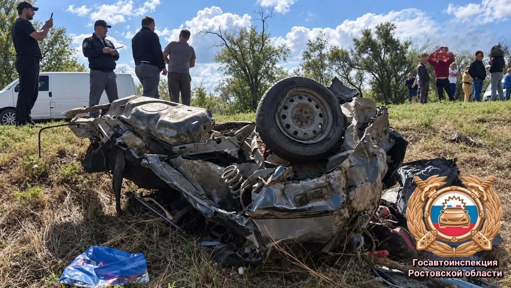 🚨 Два человека погибли в страшной аварии с фурой на трассе в Семикаракорском районе