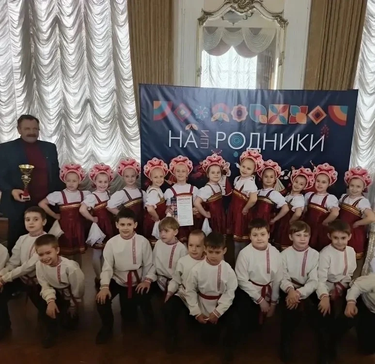 С огромной гордостью сообщаем: Насонов Павел, ученик 1 «А» класса МАОУ «Гимназия № 34», в составе об