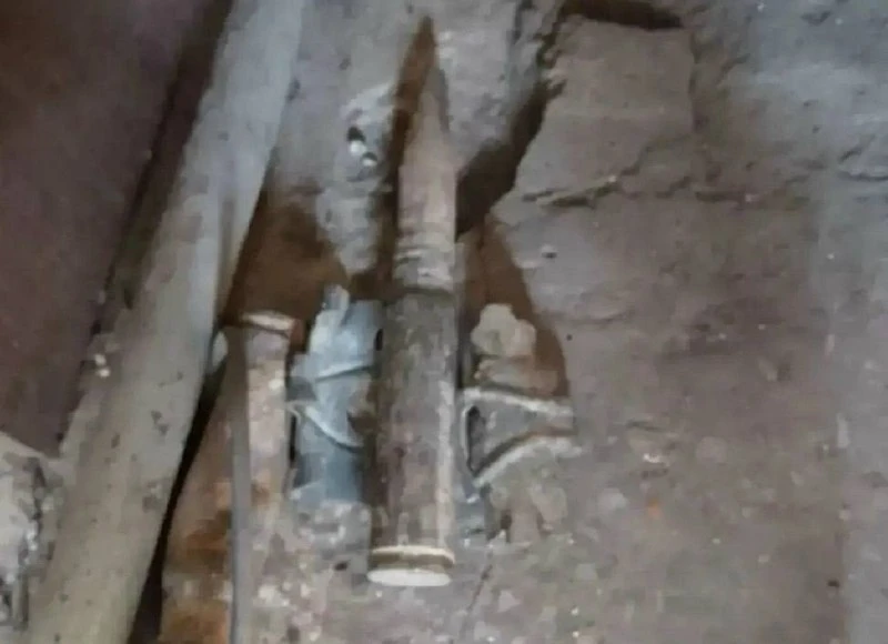 💣 В Ясногорске возле жилого дома обнаружили артиллерийский снаряд.