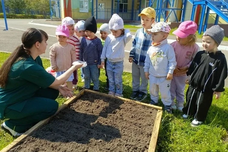 Весна - это время пробуждения природы и самых добрых дел☀️
На днях в  группе N 14  "Улыбка"произошло
