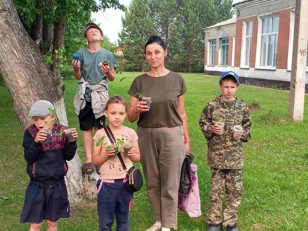 🎉 Торжественное закрытие лагерной смены в «Дружбе»: день, который запомнится надолго!

Вот и подошё