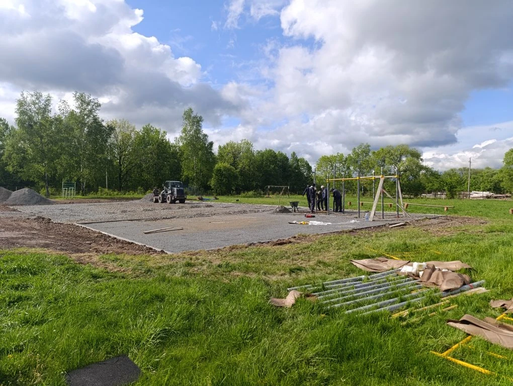 🏟️ Скоро на территории нашей школы появится современная спортивная площадка!