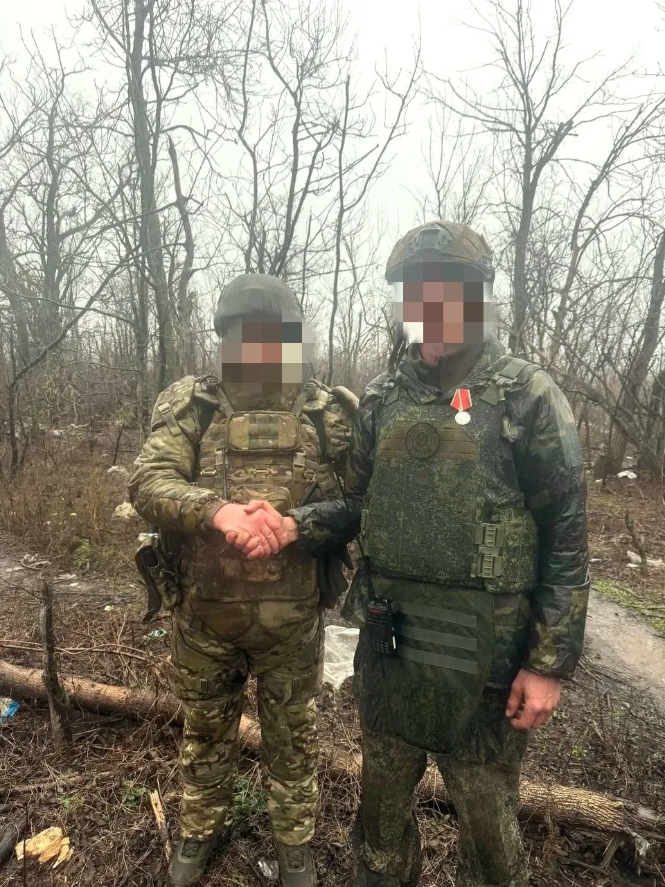 🇷🇺Проект «Герои нашего времени»

От судосборщика до командира орудия: наш земляк рассказал о служб