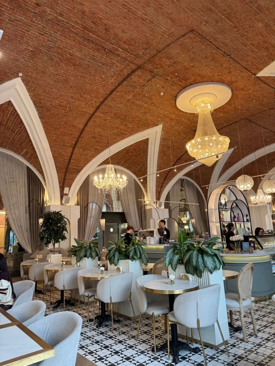 Завтрак недели: изысканный в Grand Café Pavlova  Ресторан французской кухни с русским акцентом встре