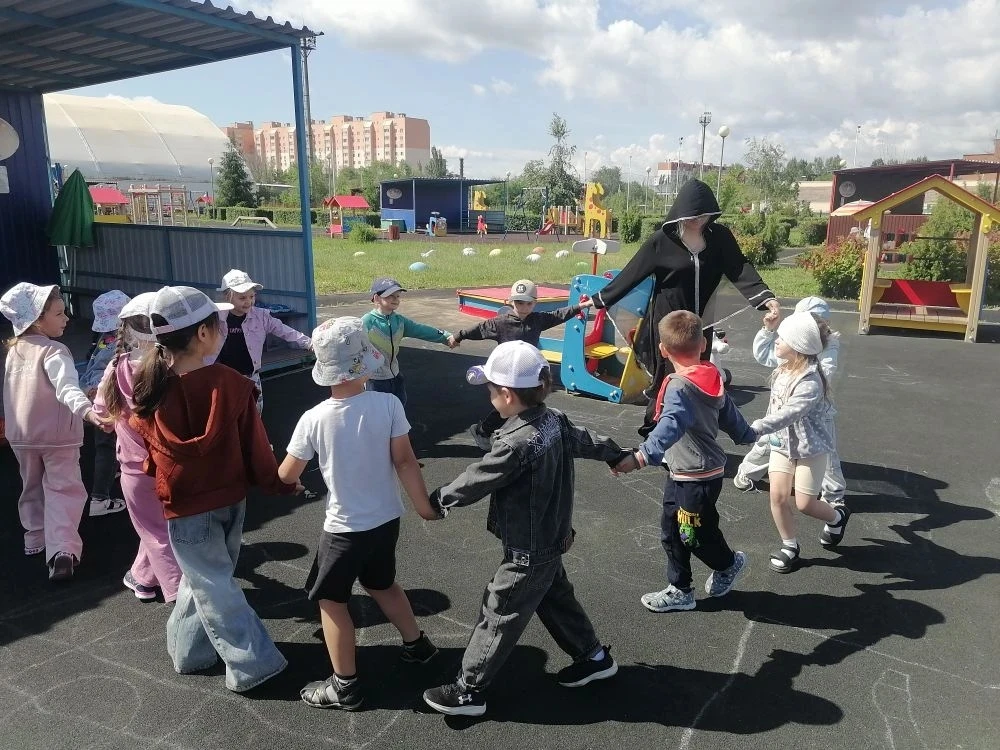 Лето ещё не началось, а мы уже развлекаемся на свежем воздухе!