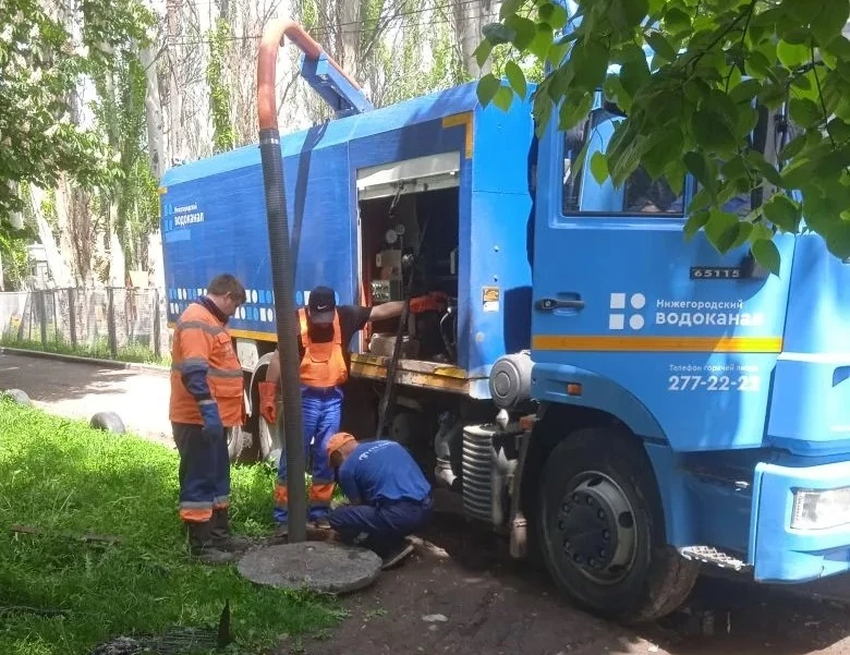 100 аварийных ситуаций устранено: специалисты продолжают ремонтировать объекты водоснаб...