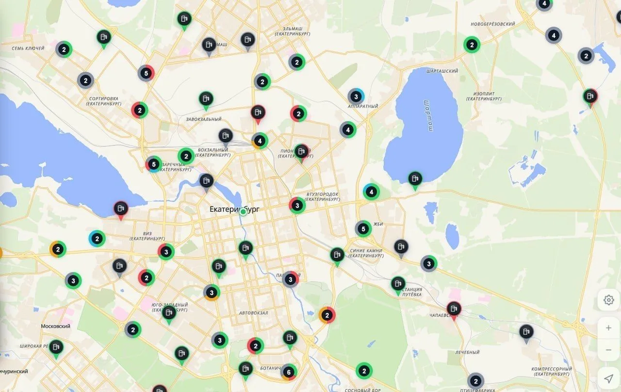 ⛽️ В Екатеринбурге появился бензин, а в Краснотурьинске за ним стоят 7,5 часов