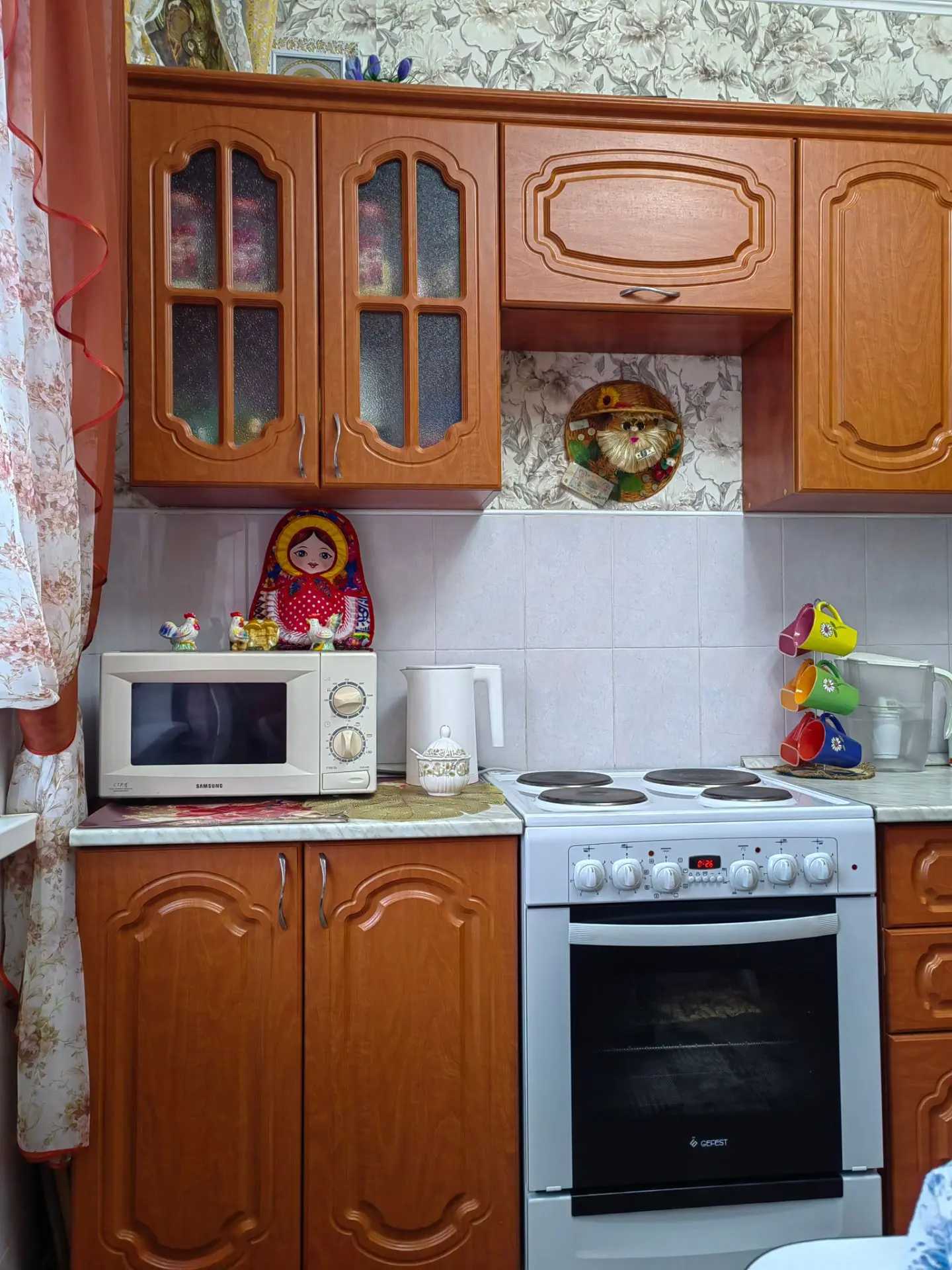 Продам кухонный гарнитур. Цена договорная. В хорошем состоянии