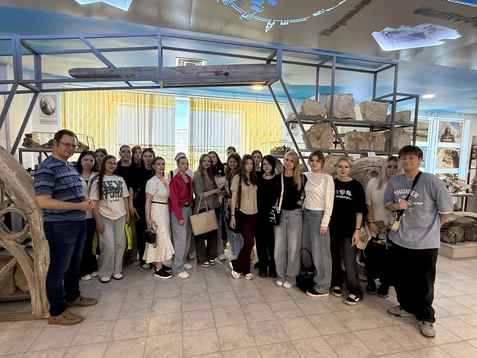 🦕 Студенты побывали в музейном пространстве СГТУ