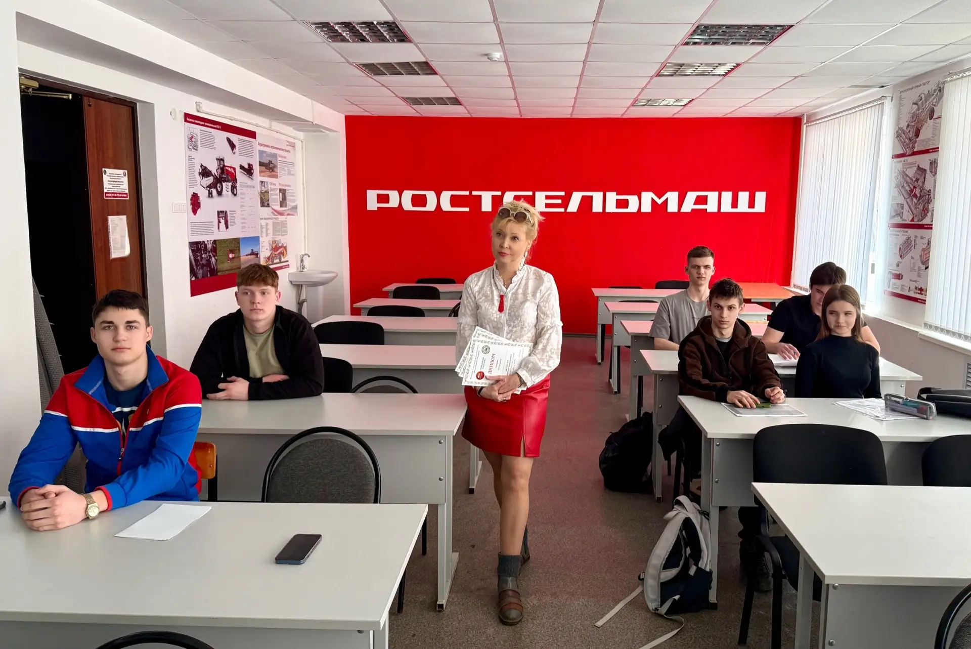 📌 Итоги конференции «Математика: от истоков до наших дней» подвели в Вологодской ГМХА  Участниками к