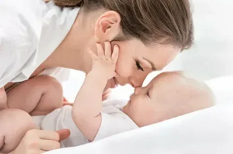 Школы материнства в Августе💞  
                                                                    