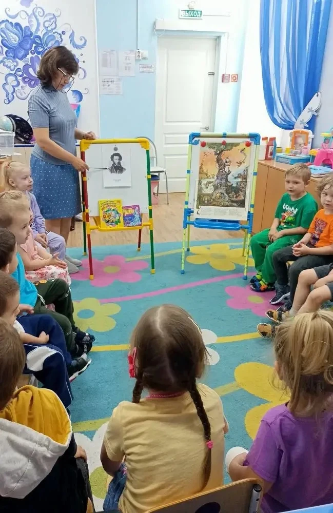Группа "Сказка". 6  июня день рождение А. С. Пушкина. В преддверии этого дня дети знако...
