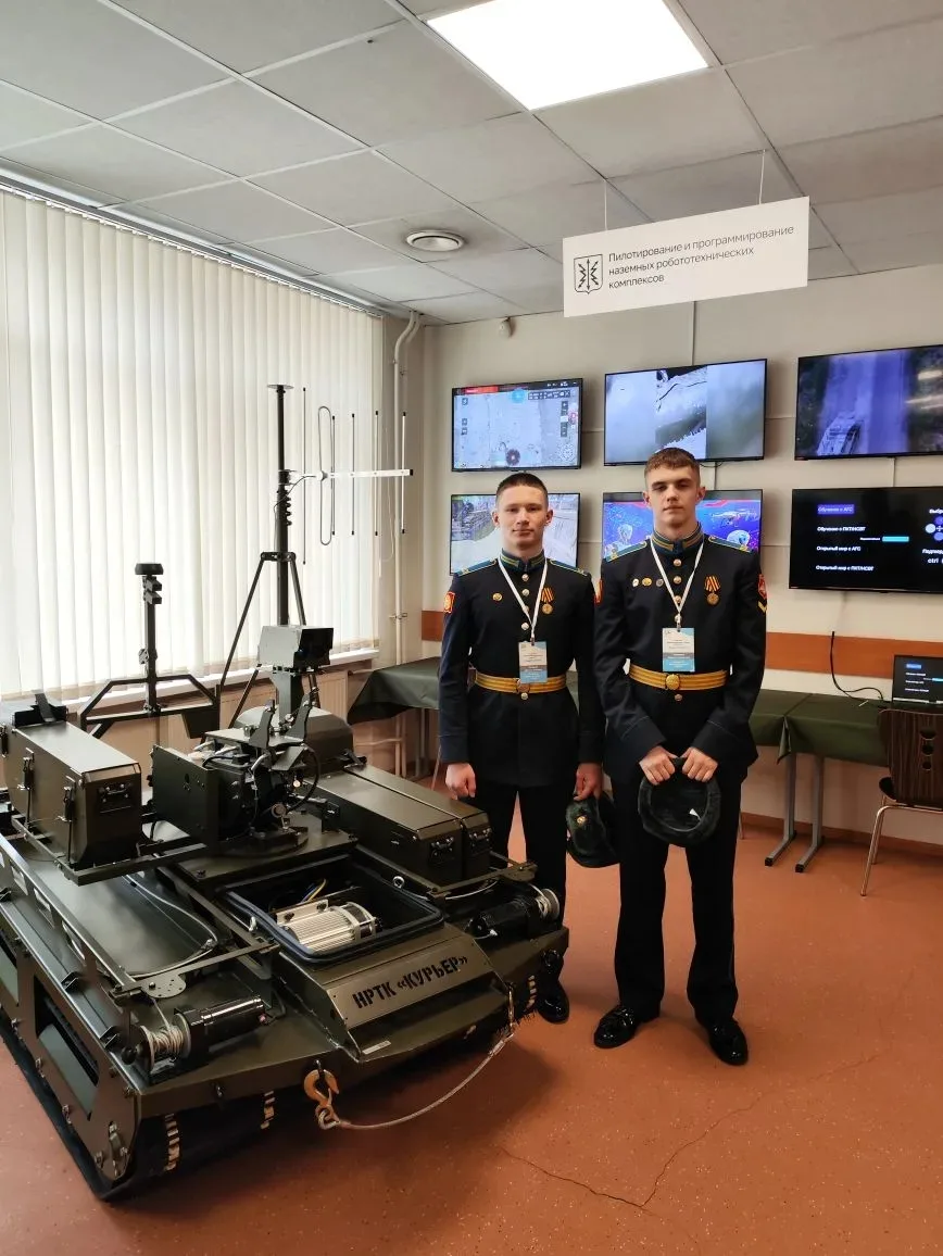 На базе кадетского корпуса (школа IT-технологий) г. Санкт-Петербурга состоялся заключительный этап I