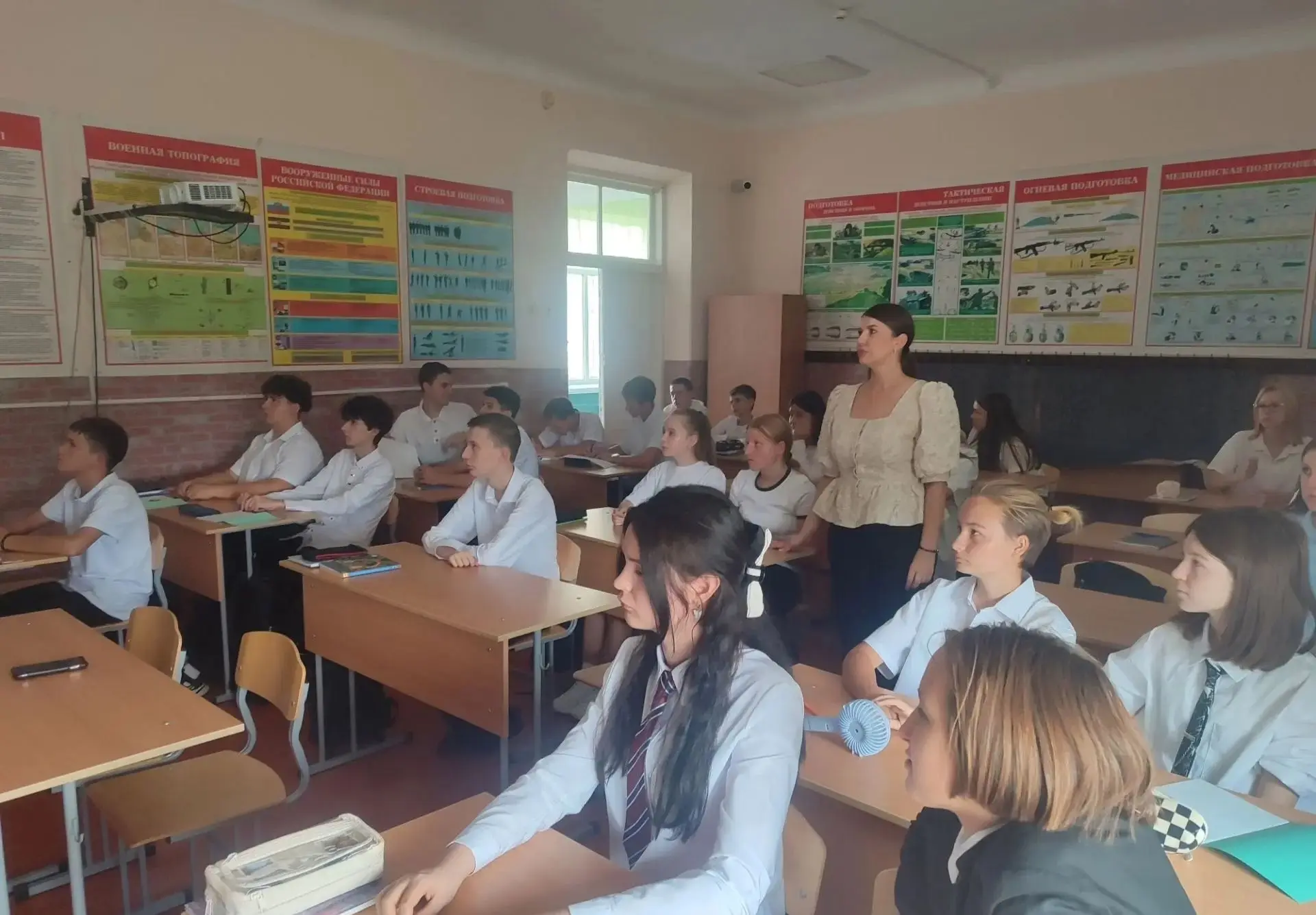 «Помним Беслан»: урок памяти в школе