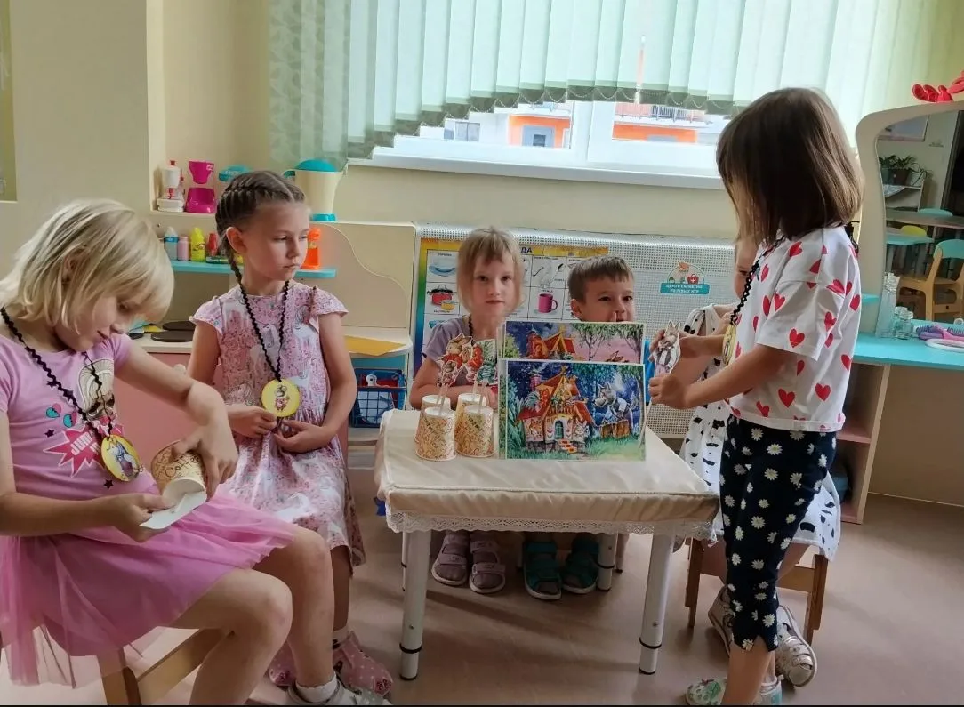 🎭 В группе «Курносики» прошёл увлекательный тематический День театра! Ребята погрузились в мир твор