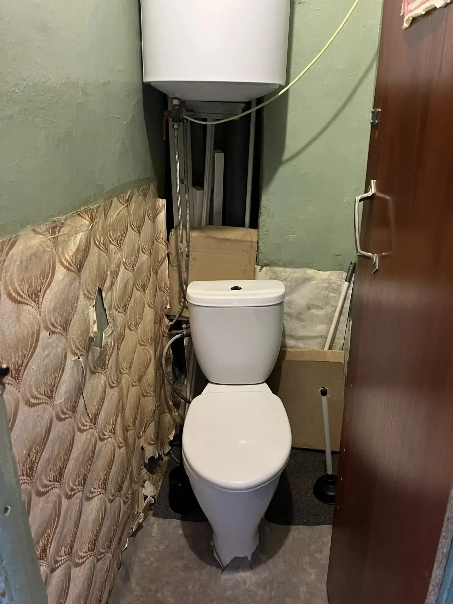 Г Казань Сдаём комнату в общежитии на улице Арбузова 10.  СОВЕТСКИЙ РАЙОН.  Комната светлая, уютная.