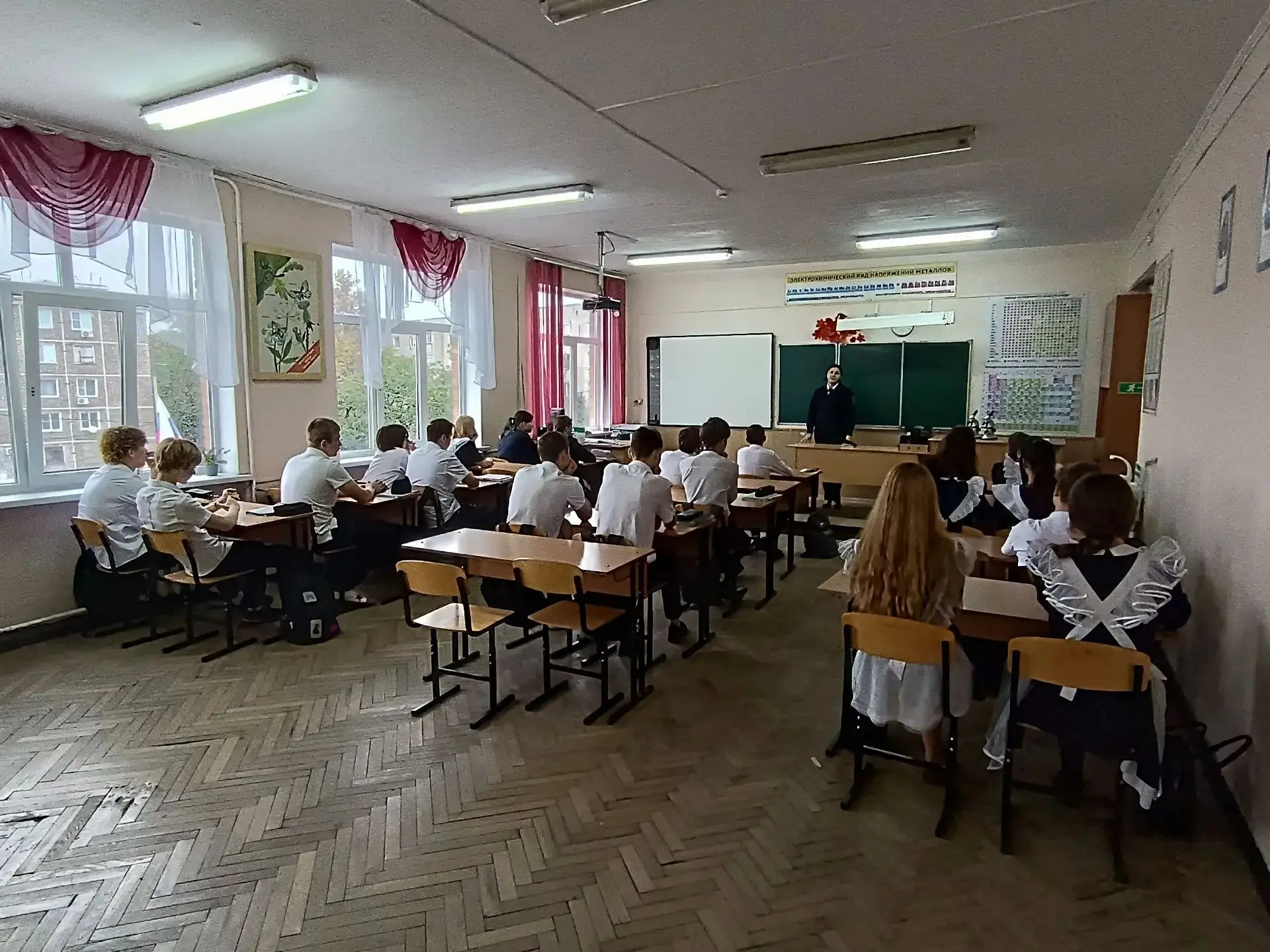 🛡️ «Терроризм — угроза, которая касается каждого»: открытый диалог в школе!