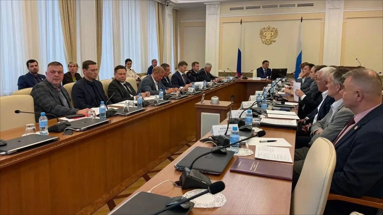 В рамках заседания Правительственной комиссии Свердловской области обсудили вопросы без...