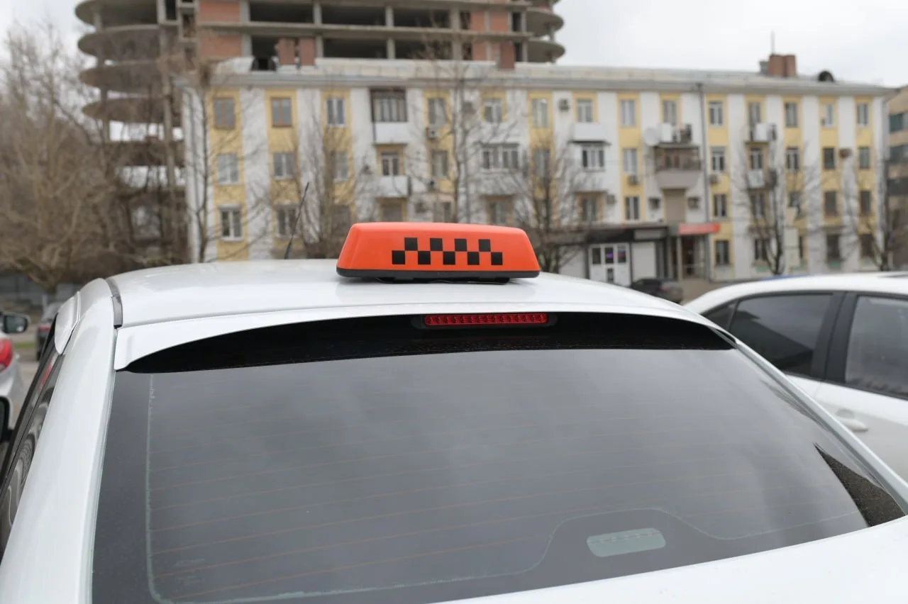 Как внести свой автомобиль в реестр такси?