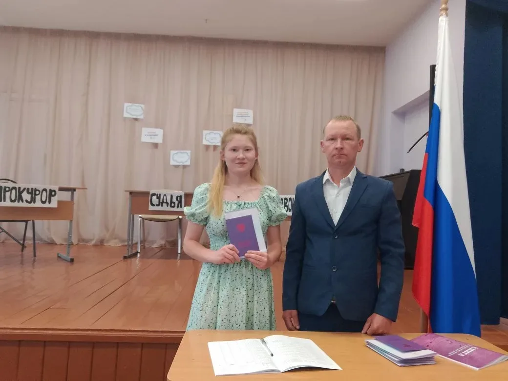 Вот и прозвенел последний звонок, отгремел выпускной! 🎓 Позади множество уроков, домашних заданий, 