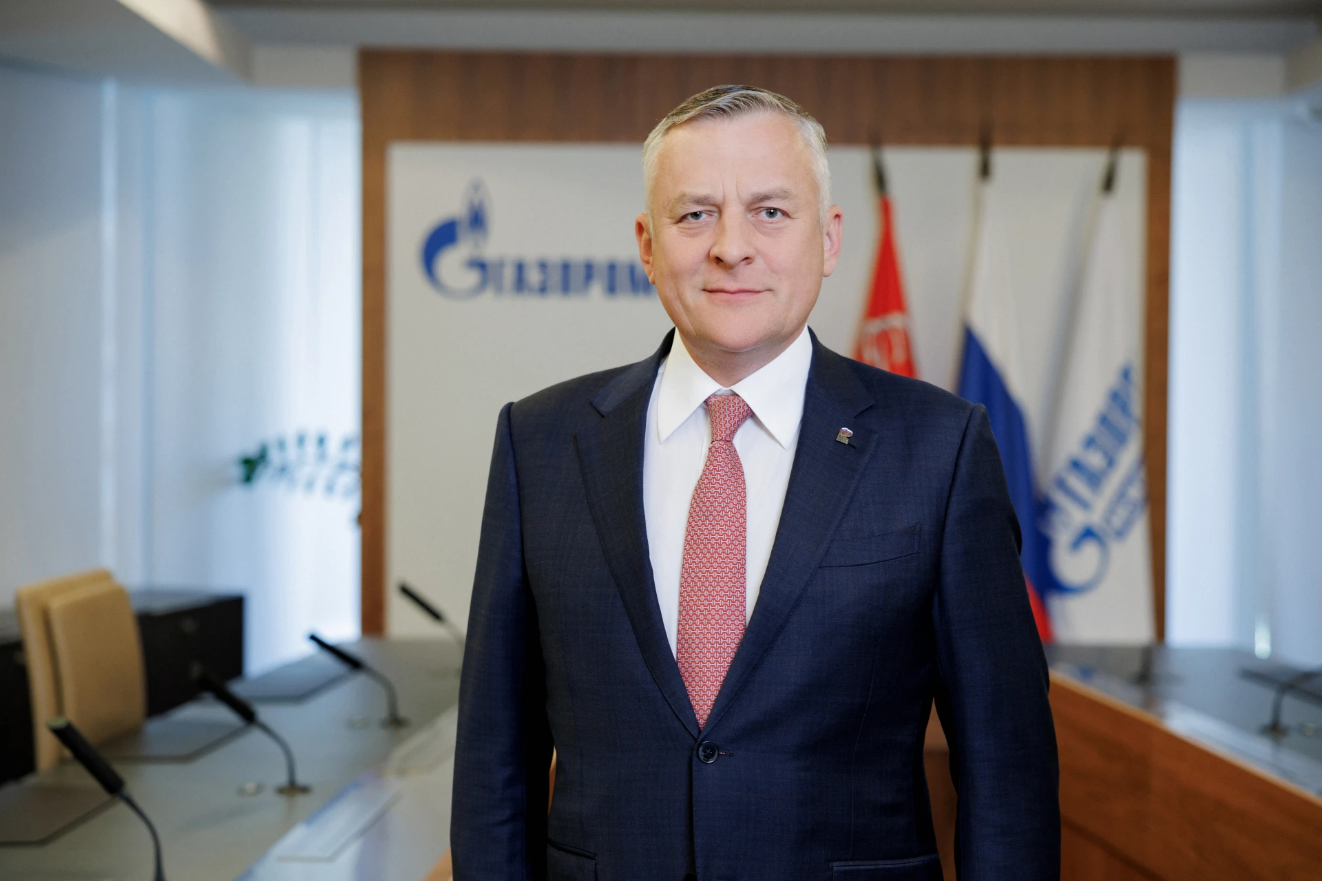 Поздравление генерального директора «Газпром межрегионгаз» Сергея Густова с Днем работн...