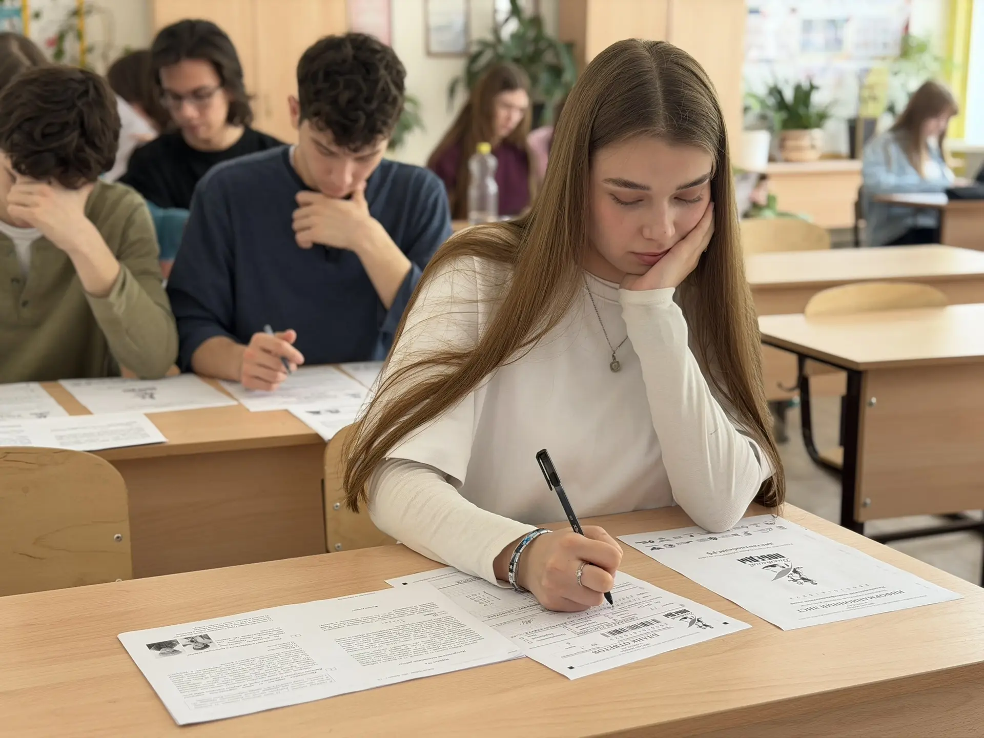 ⭐️Сегодня в школе №6 прошёл «Диктант Победы» — важное событие, объединяющее учеников и педагогов в с
