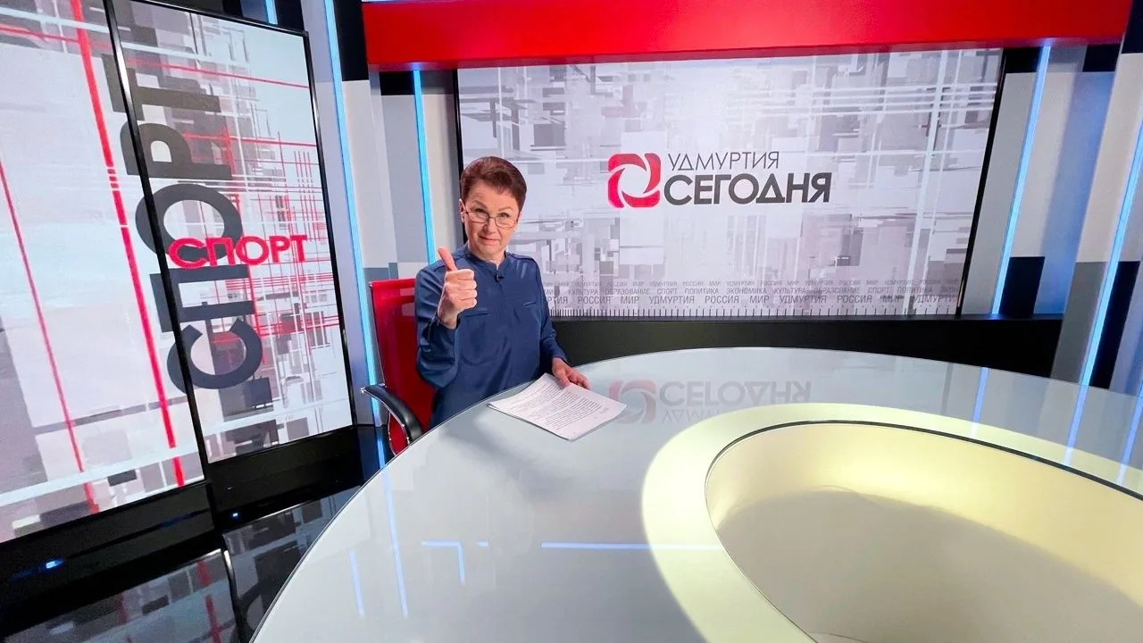 Мастер спорта Международного класса по легкой атлетике, серебряный призёр Чемпионата мира в беге на 