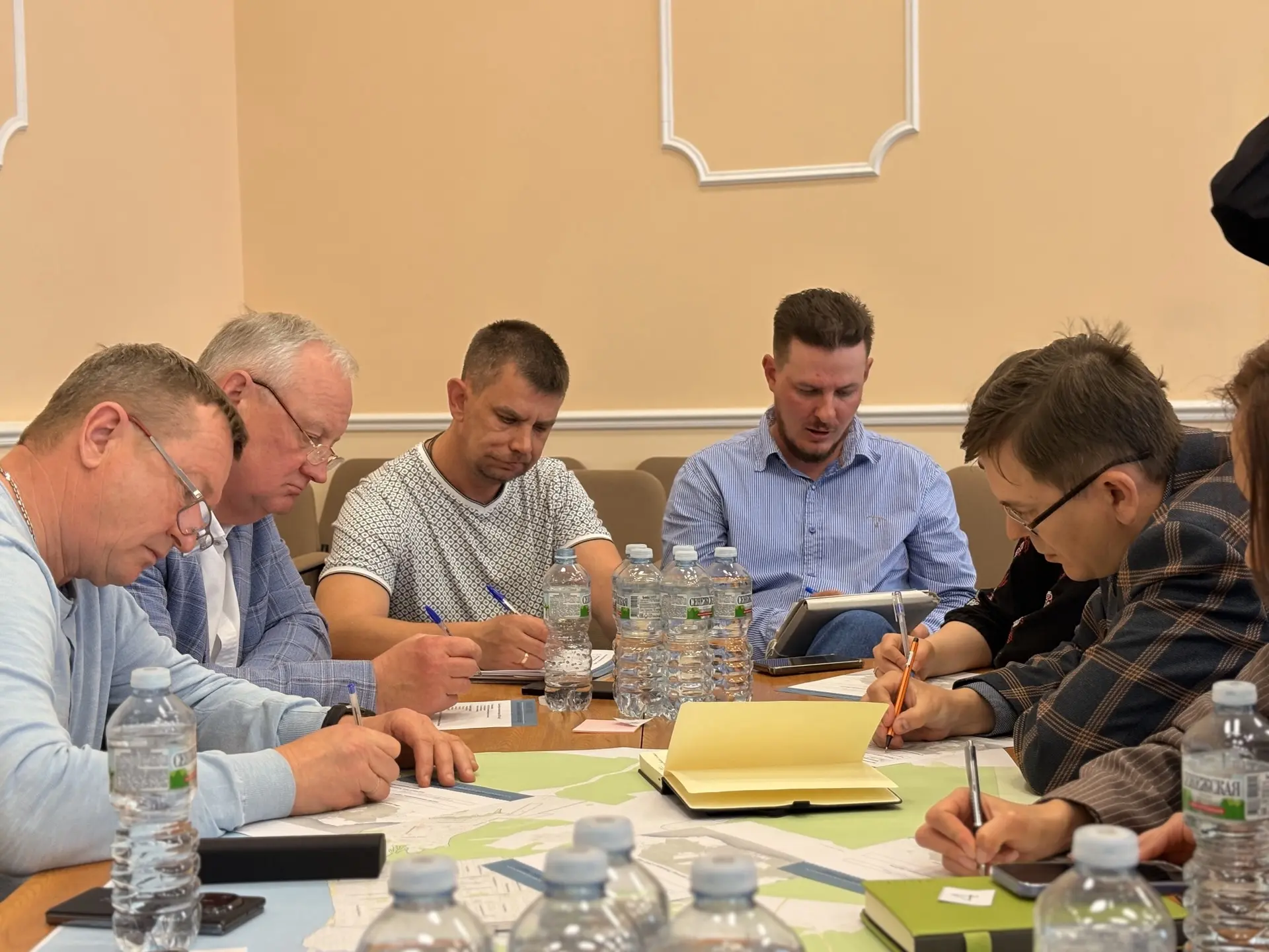 📍Администрация района, исполком, институт пространственного планирования, архитекторы и активные жит