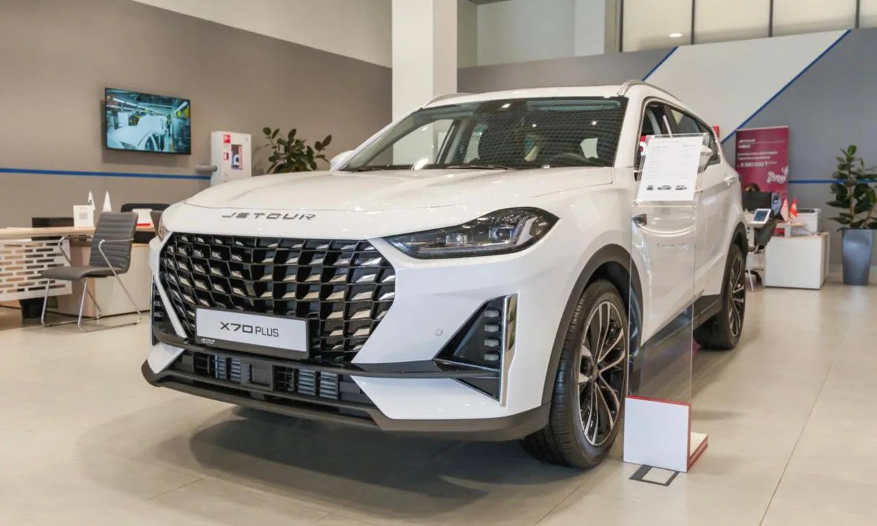 Кроссовер Jetour X70 Plus включили в список автомобилей, разрешённых для работы в такси

Модель соби