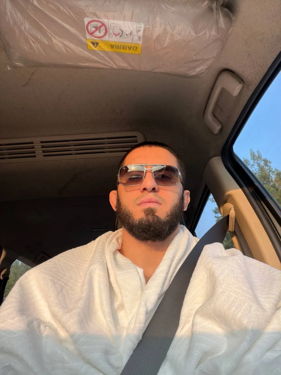 😎
