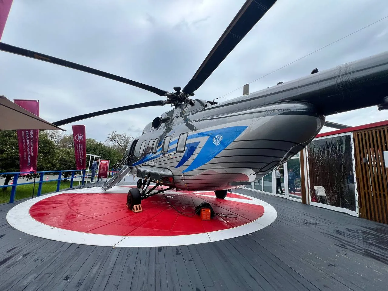 На ВЭФ-2026 впервые публике представлен Ми-171А3 — первый полностью российский офшорный...