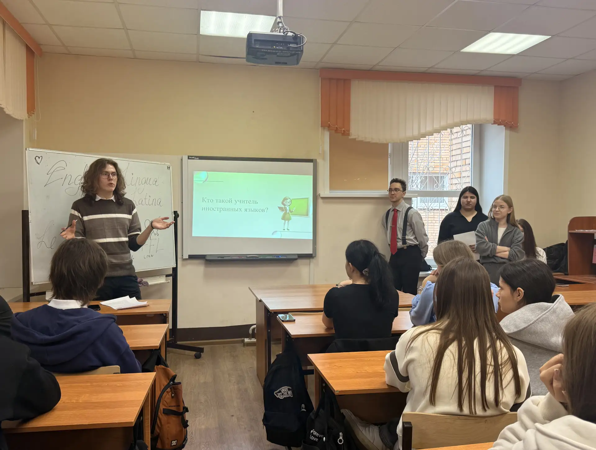 Выбираем будущее вместе! 🎓🌍 В нашей школе прошли важные профориентационные встречи для учеников 10 и