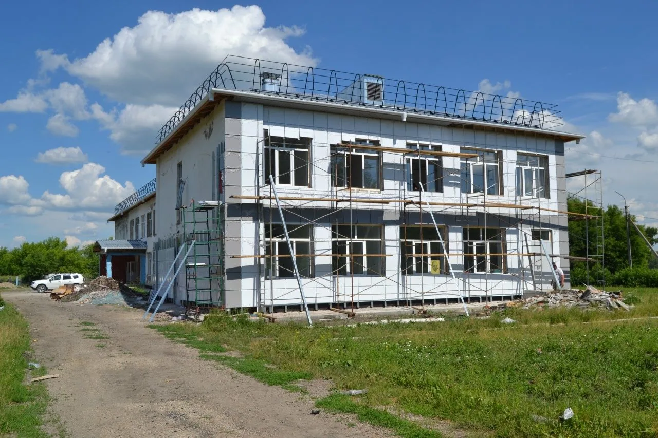 Большая реконструкция Большереченской школы по нацпроекту «Молодёжь и дети»