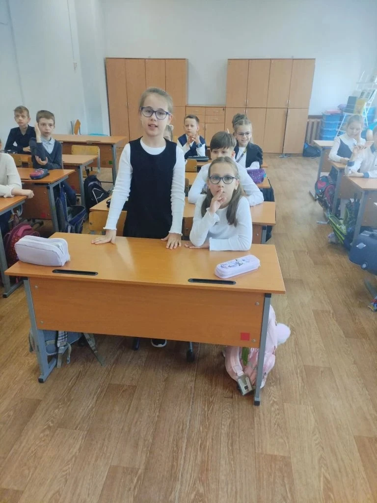 "65 лет триумфа. Ко Дню космонавтики" - тема "Разговоров о важном" 6 апреля  Сегодня в нашей школе п