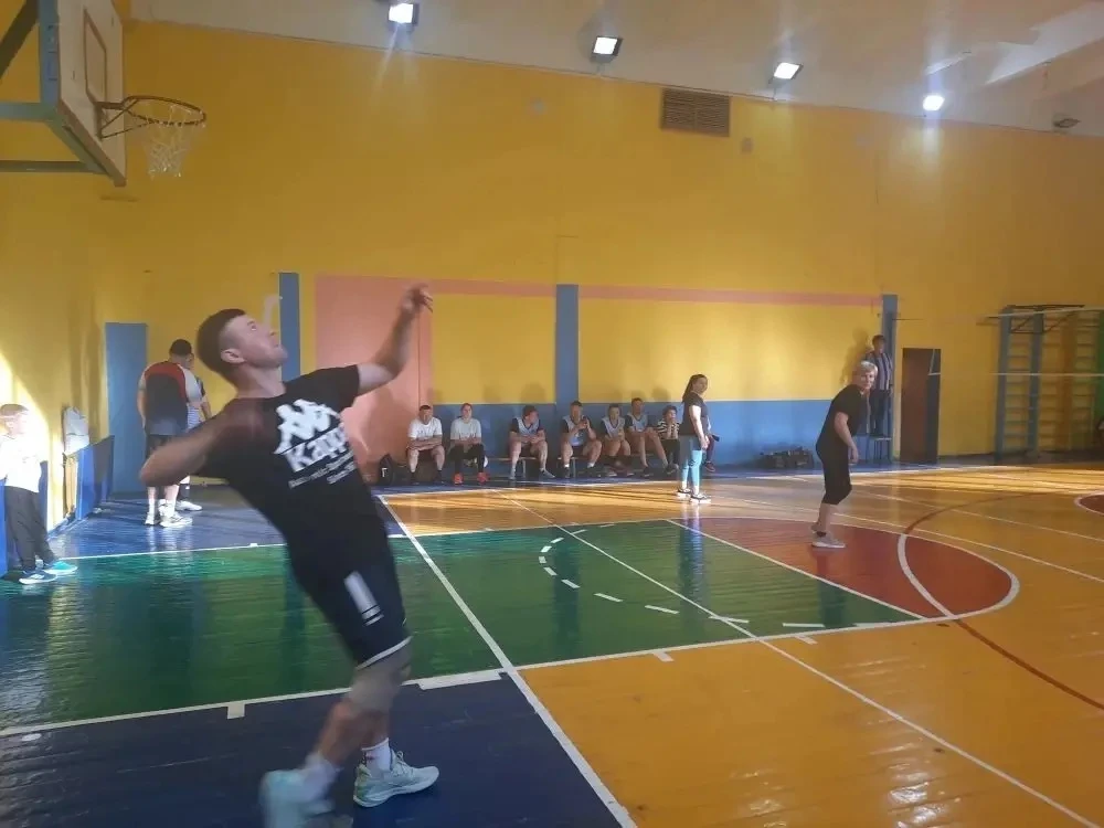 🏐 БИТВА ДО ПОСЛЕДНЕГО МЯЧА! РОДИТЕЛИ #ШКОЛА49 — НАСТОЯЩИЕ БОЙЦЫ! 💪✨  27 мая на районном этапе межшко
