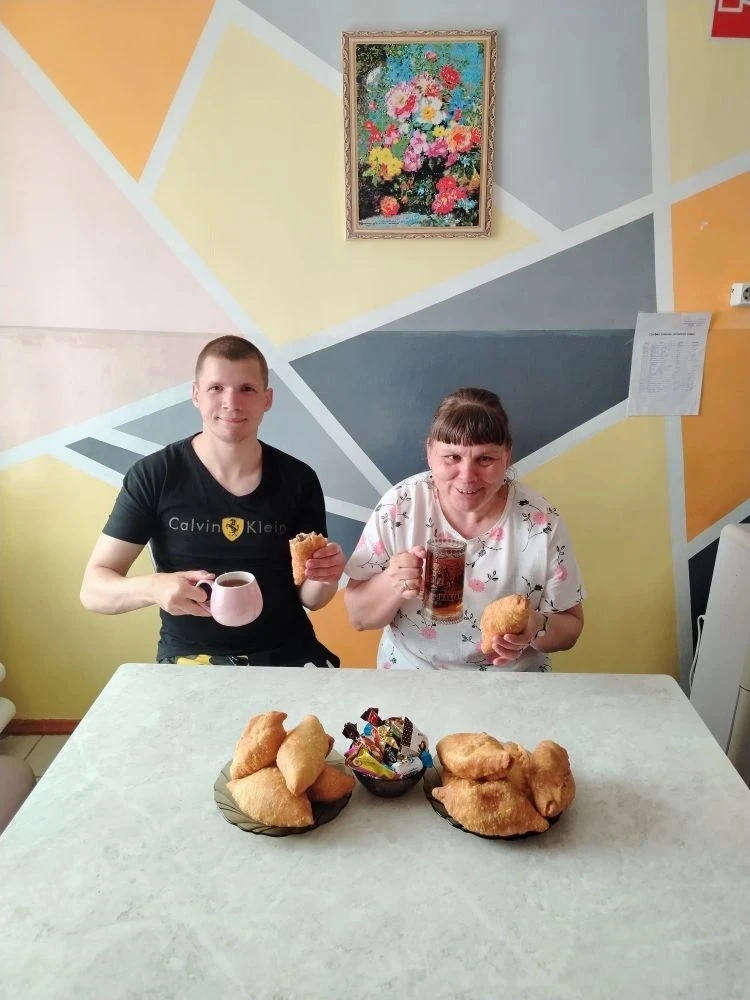 🥐☕В воздухе витает аромат свежей выпечки, на столах — пышная мука, а на лицах — улыбки...