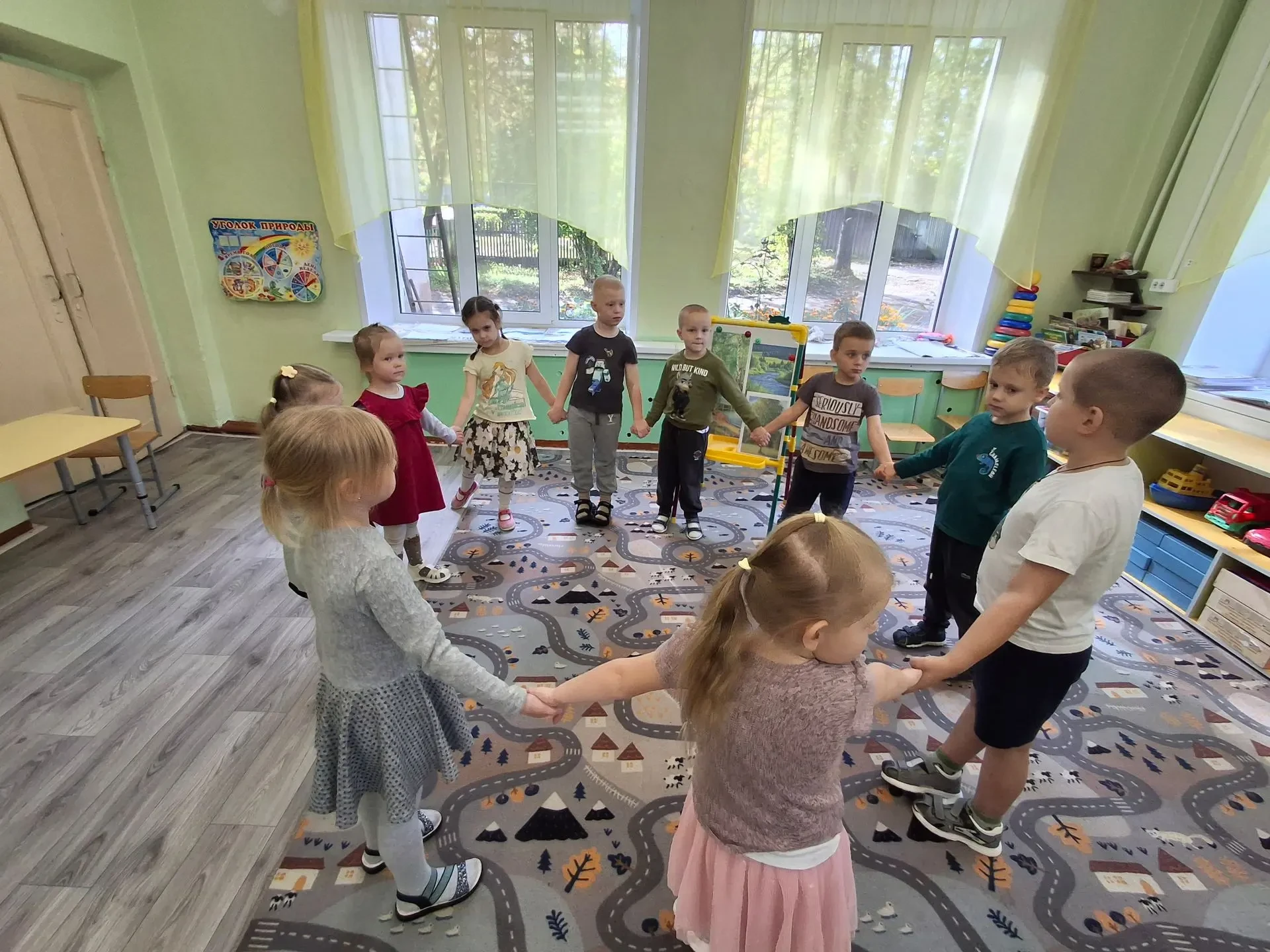 Наши дошколята продолжают делать добрые открытия в проекте «Добрый мир»:
