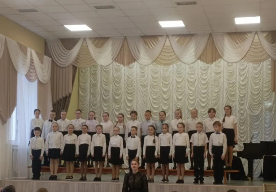 Ждём мам и бабушек, дедушек и пап,  друзей и подруг.