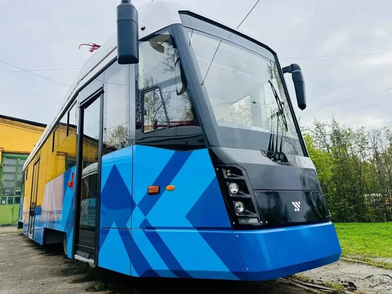 🚃 Новый российский трамвай модели 71-413 вывели в середине сентября 2026 года на испыт...