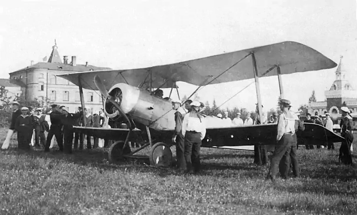 Сегодня мы отмечаем День Военно-воздушных сил России. С этим родом войск неразрывно свя...