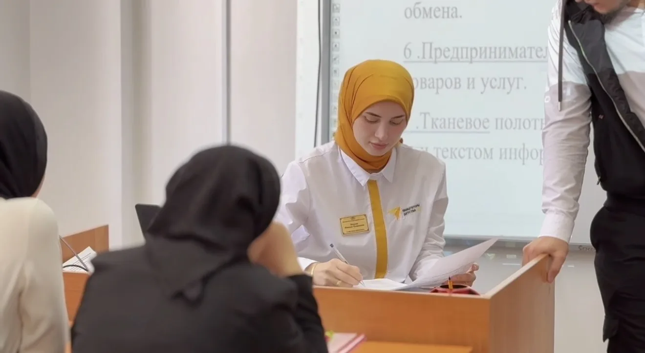 Один день из жизни советника  Сегодня мы расскажем о том, как проходит день советника директора по в