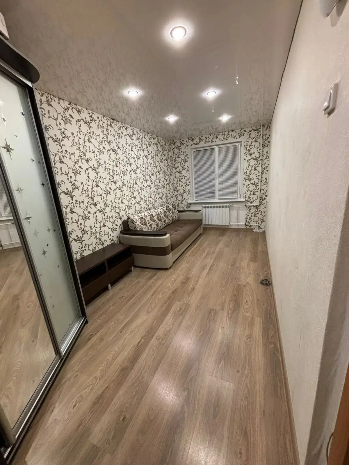 Г Казань Сдаём 2-х комнатную квартиру по улице ГАРИФЬЯНОВА, 38. В шаговой доступности метро ПРОСПЕКТ