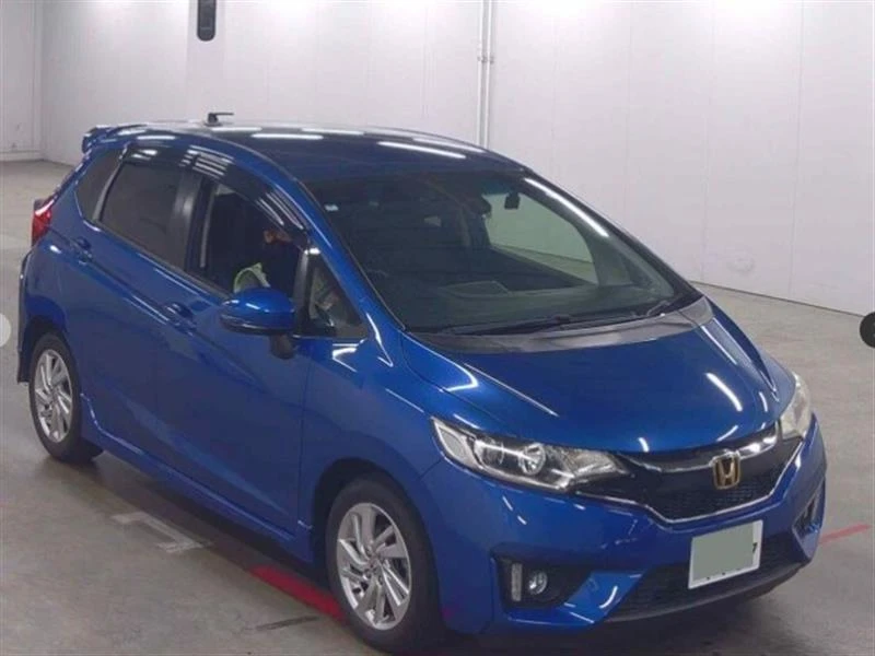 Куплен на аукционе для заказчика 🈴

✅ Honda Fit, 2016 год выпуска
✅ Пробег 81000 км;
✅ Аукционная о