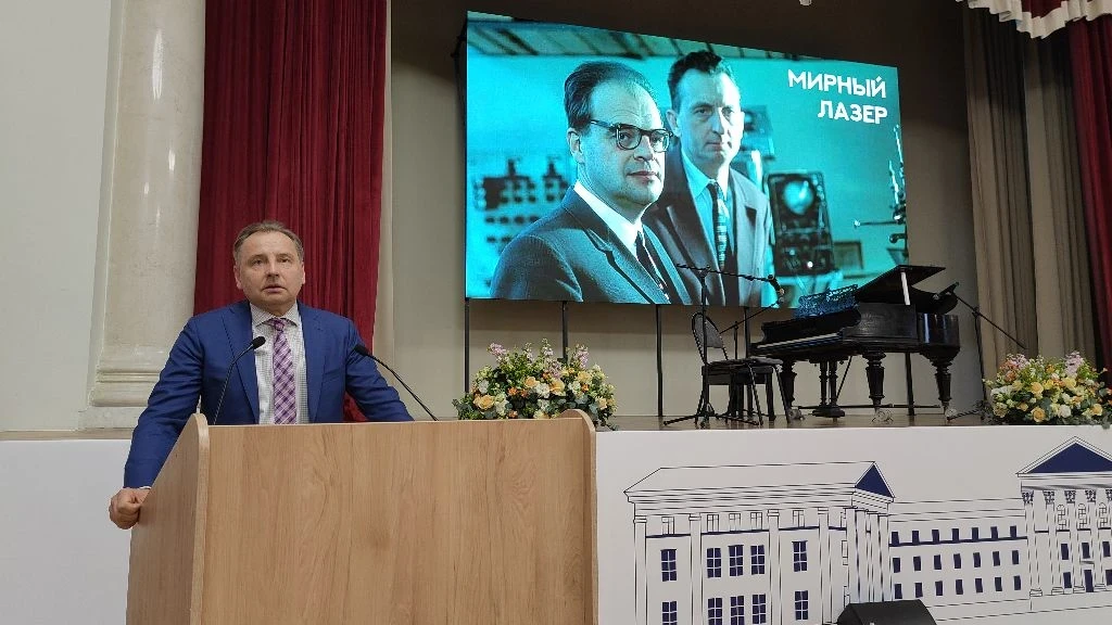 В ФИАН прошло торжество ко Дню Победы