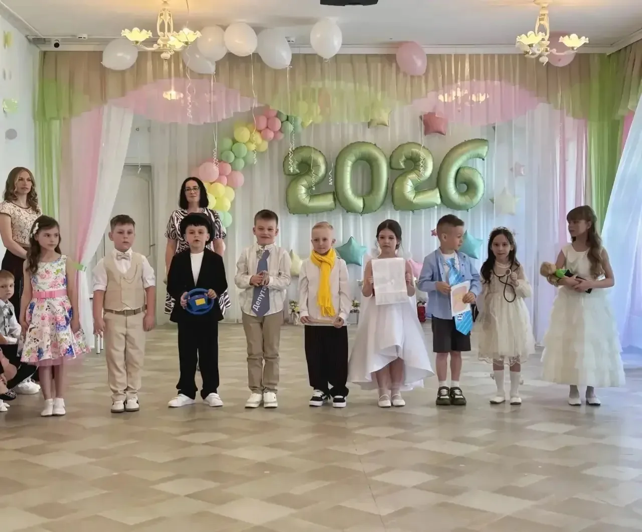 🎉 Выпускной в группе «Непоседы».