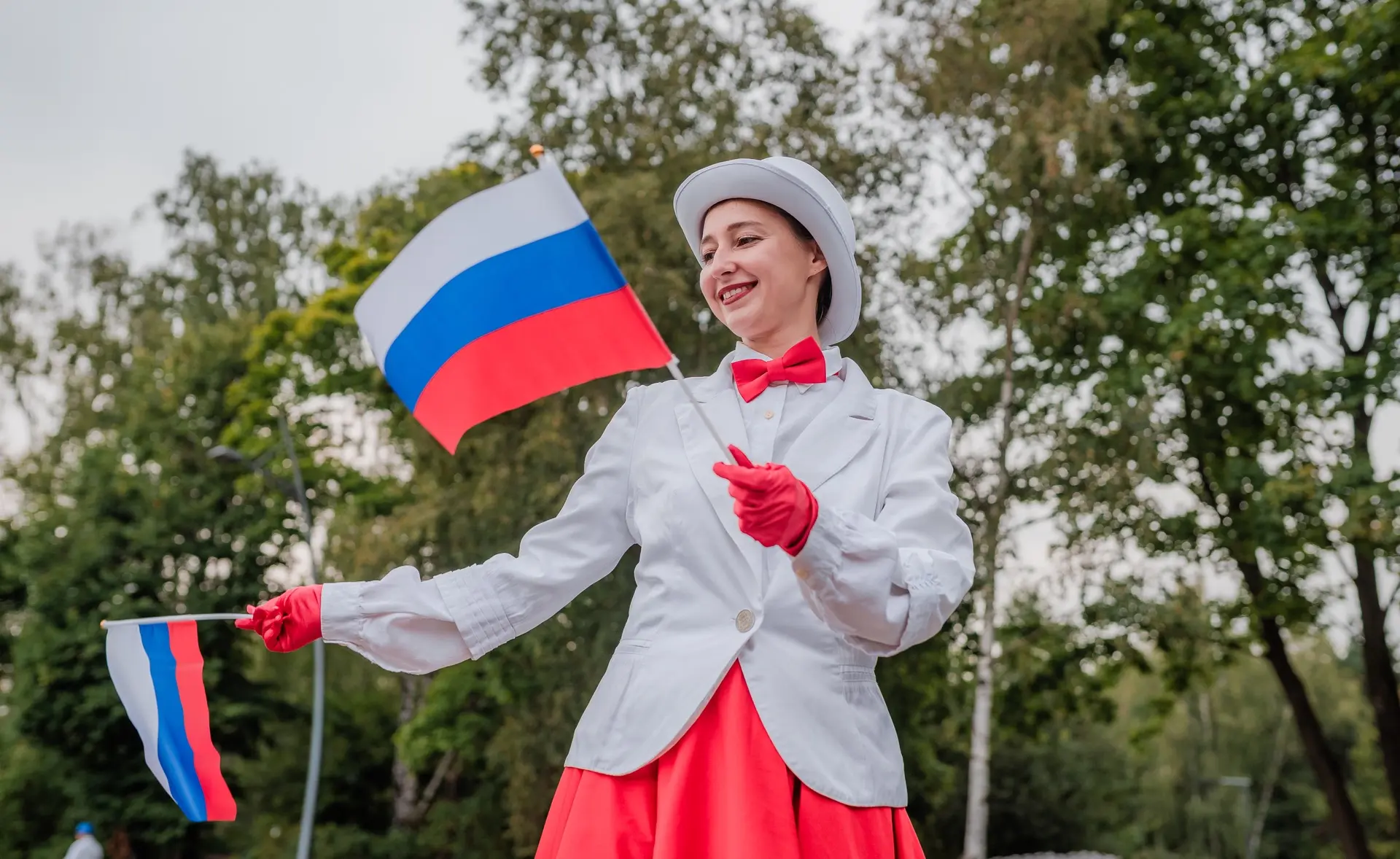 День России — праздник, который объединяет нас любовью к родной культуре, истории и тра...
