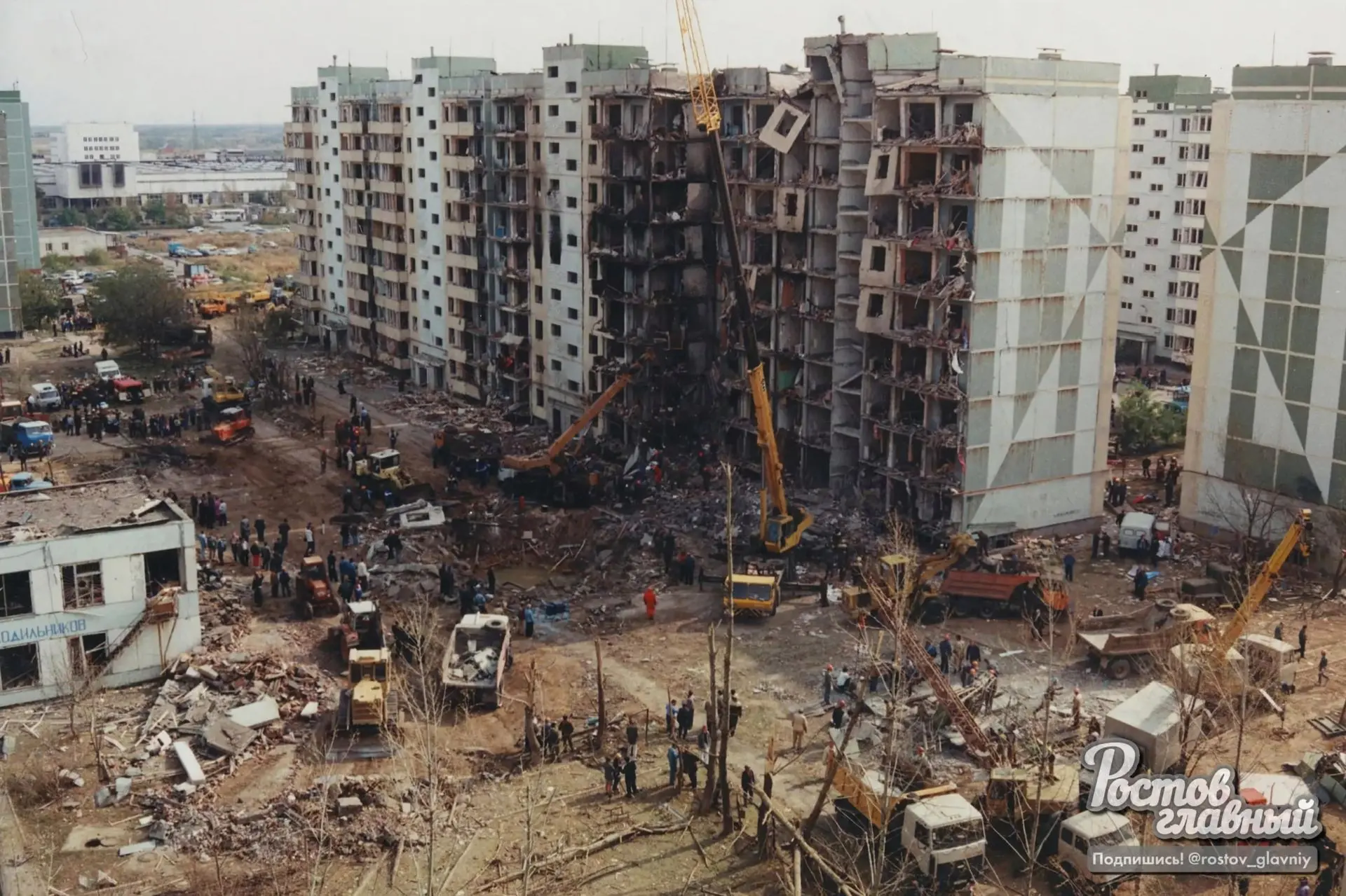 💔 Волгодонск помнит: 27 лет назад террористы взорвали жилой дом на Октябрьском шоссе. ...